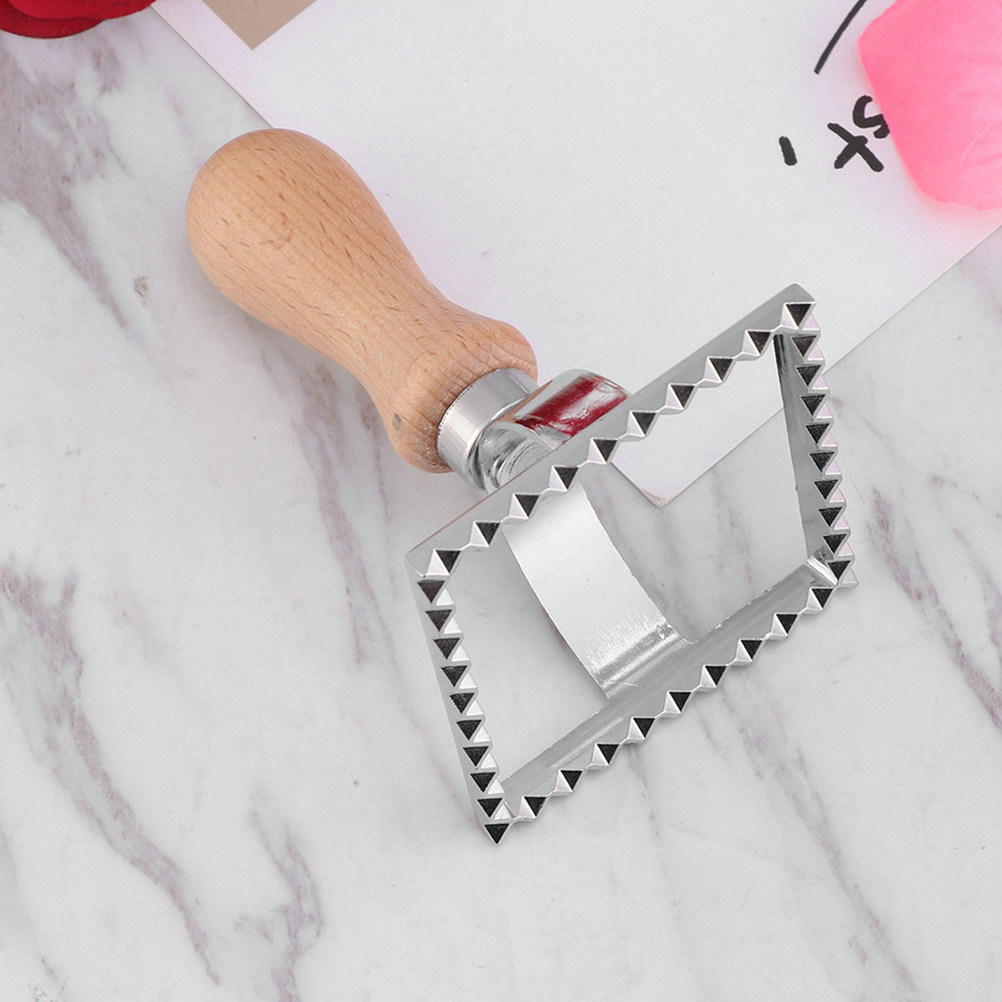 Kitchen Gadgets Useful - Set di 4 Stampi per Biscotti